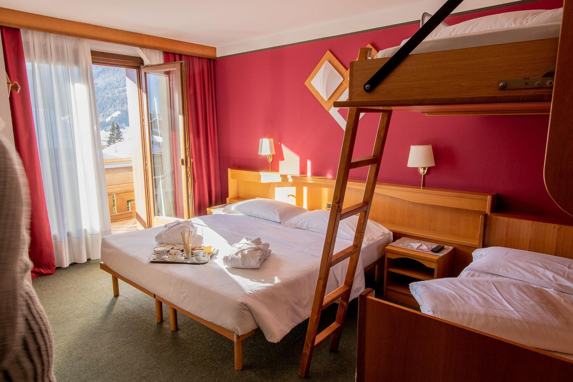 Hotel Santanton Bormio Esterno foto