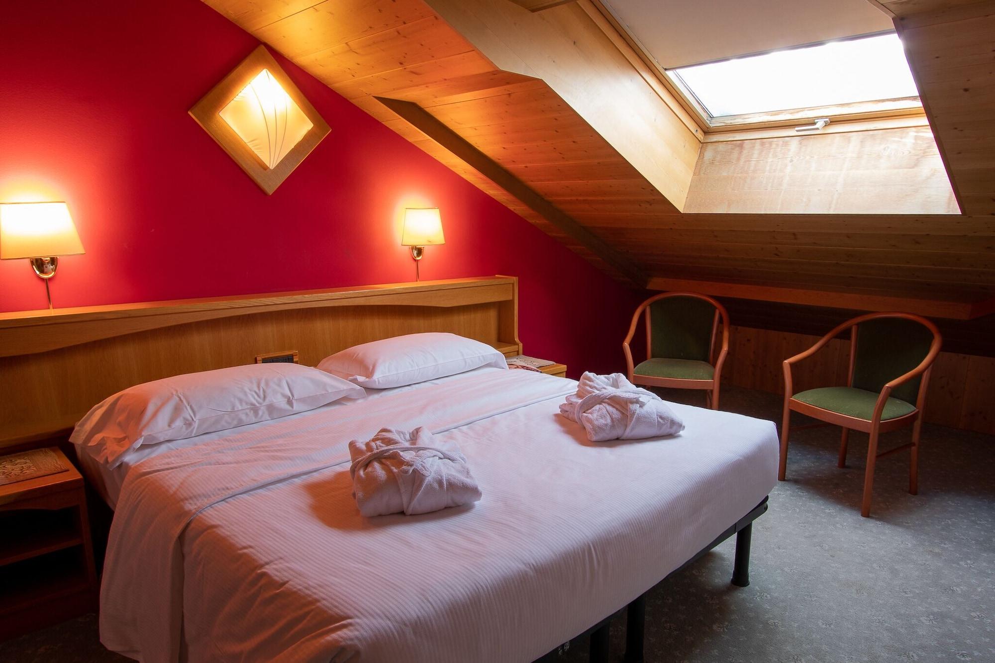 Hotel Santanton Bormio Esterno foto