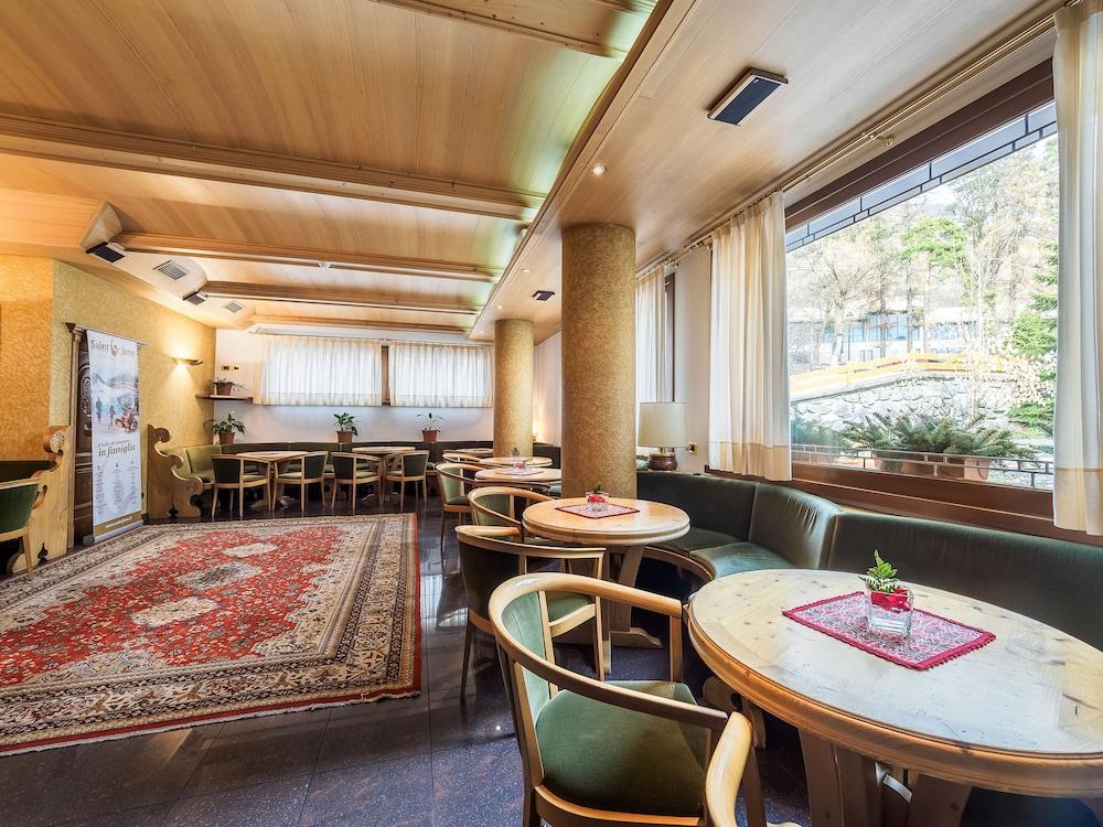 Hotel Santanton Bormio Esterno foto