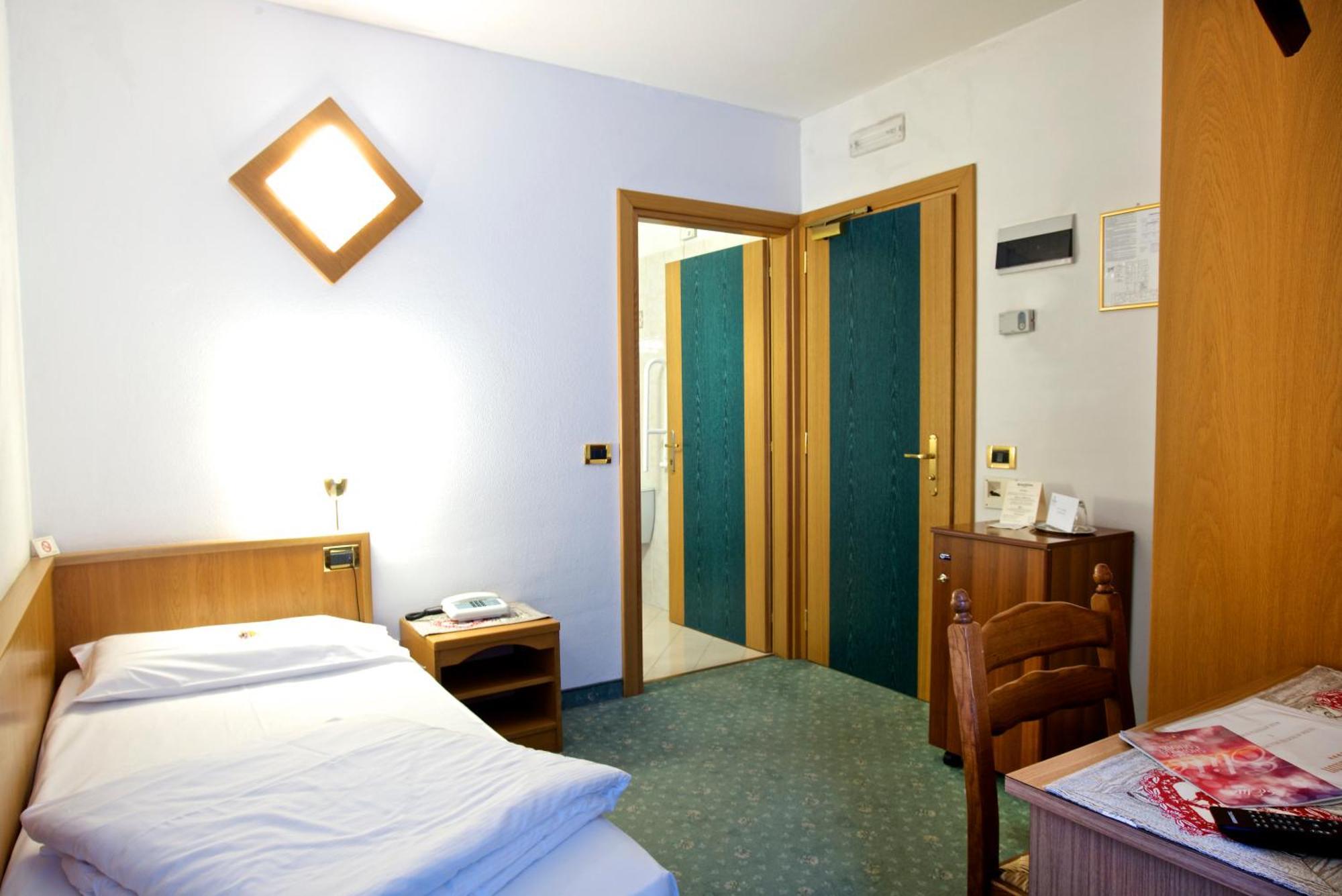 Hotel Santanton Bormio Camera foto