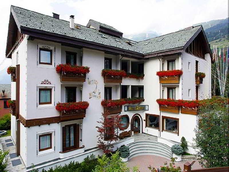 Hotel Santanton Bormio Esterno foto