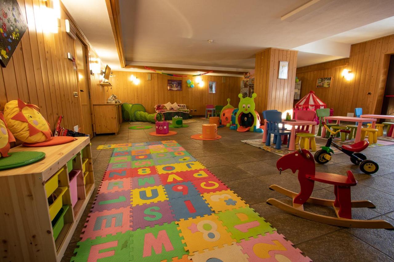 Hotel Santanton Bormio Esterno foto